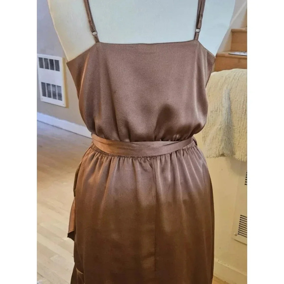 Lascana Wmns M Satin Strappy Sun Dress Sash Tie Waist Flow Hem Blush Flattering - Picture 3 of 6